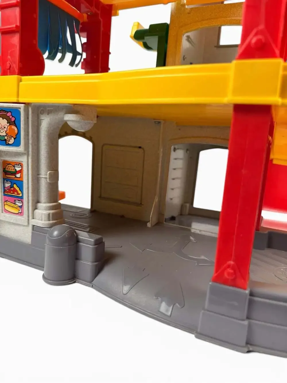 Fisher-Price Little People Wheelies Stand 'n Play Rampway Garage